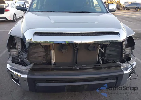 2021 Toyota Tundra Limited z USA, uszkodzony, nr VIN 5TFFY5F14MX293463